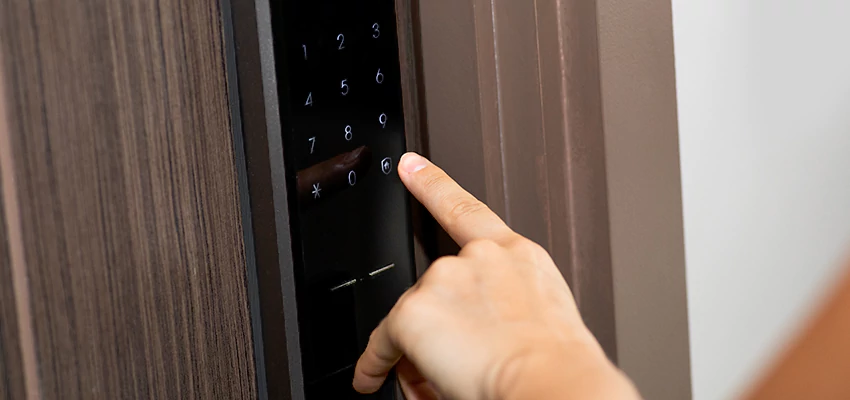 Smart Electric Locks Replacement Services in Tulare, CA