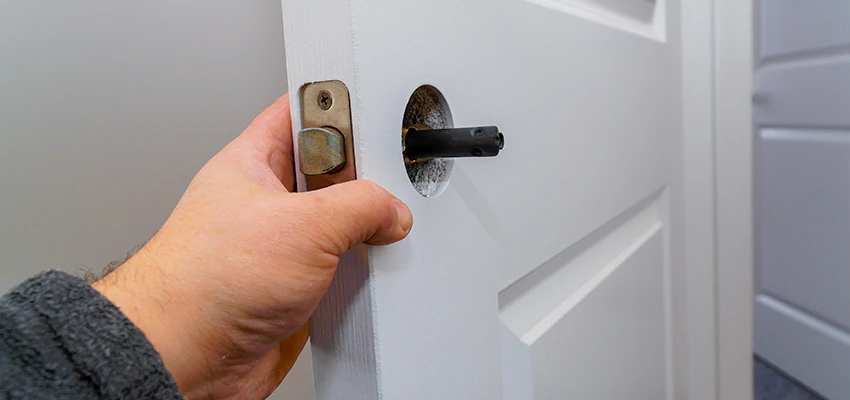Nighttime Locksmith For Lock Repair in Tulare, CA