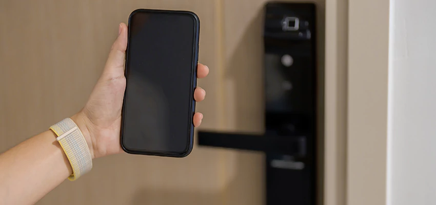 Keypad Wifi Locks Repair And Installation in Tulare, CA