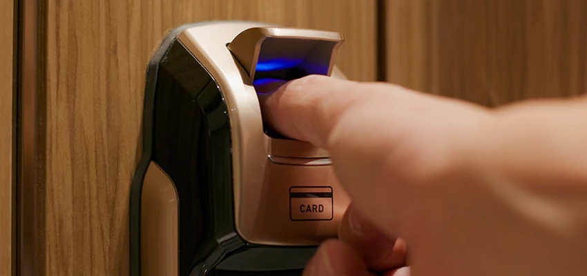 Locksmith Company For Window Lock Installation in Tulare, California